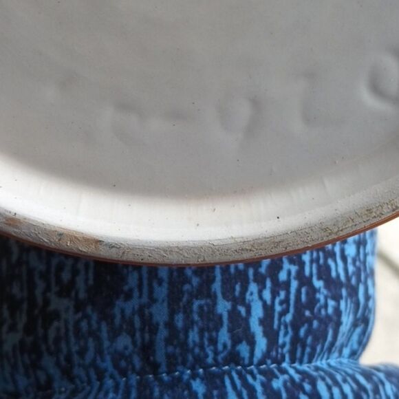 GORGEOUS POT!!! HAS MANY USES!!! SANTA FE!!! - Picture 4 of 5